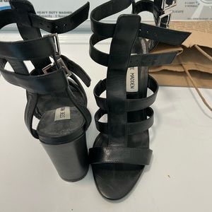 Steve Madden black heels